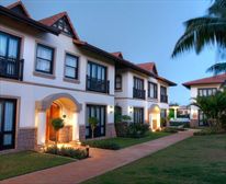  - Hotel Izulu