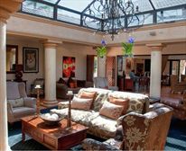  - Hotel Izulu