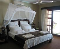  - Bluff Beach House 