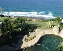 Swimming Pool - Oceans Rest Beach Front Guest House