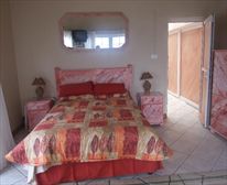 Bedroom - Oceans Rest Beach Front Guest House
