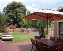 3 Bedroom lounge - The Curl Holiday Accommodation