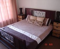 3 bedroom main room - The Curl Holiday Accommodation