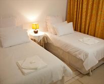  - Clinch Self Catering
