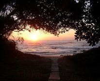 Evening Sun - My Den Beachfront B&B and SC