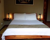 Room 4 bedroom. - Beachcomber Bay