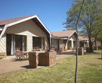 Brandwag chalets - Brandwag Hotel