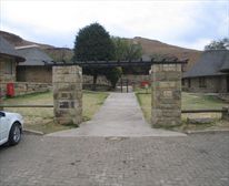 Parking, reception, shop - Glen Reenen Rest Camp