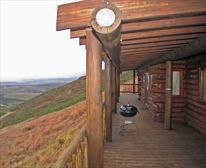 Cabins have private patio+braai - Highlands Mountain Retreat