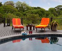  - Makakatana Bay Lodge