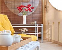 Private balcony off the main bedroom - 8 Wedgewood Terrace