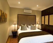  - Amici Guest Lodge