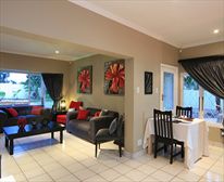  - La Loggia on Portland