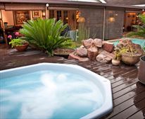 Jacuzzi - Manaar House B & B