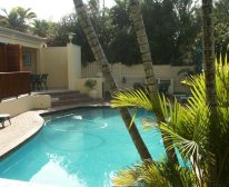 Swimming Pool - Villa Calla B&B