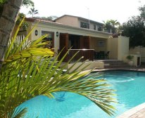 Pool & Garden - Villa Calla B&B